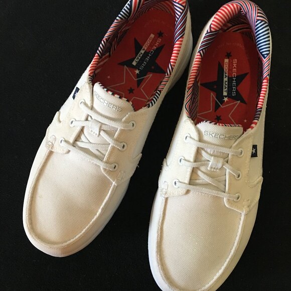 Sketchers On-The-Go Luminara Slip-On - Picture 1 of 5